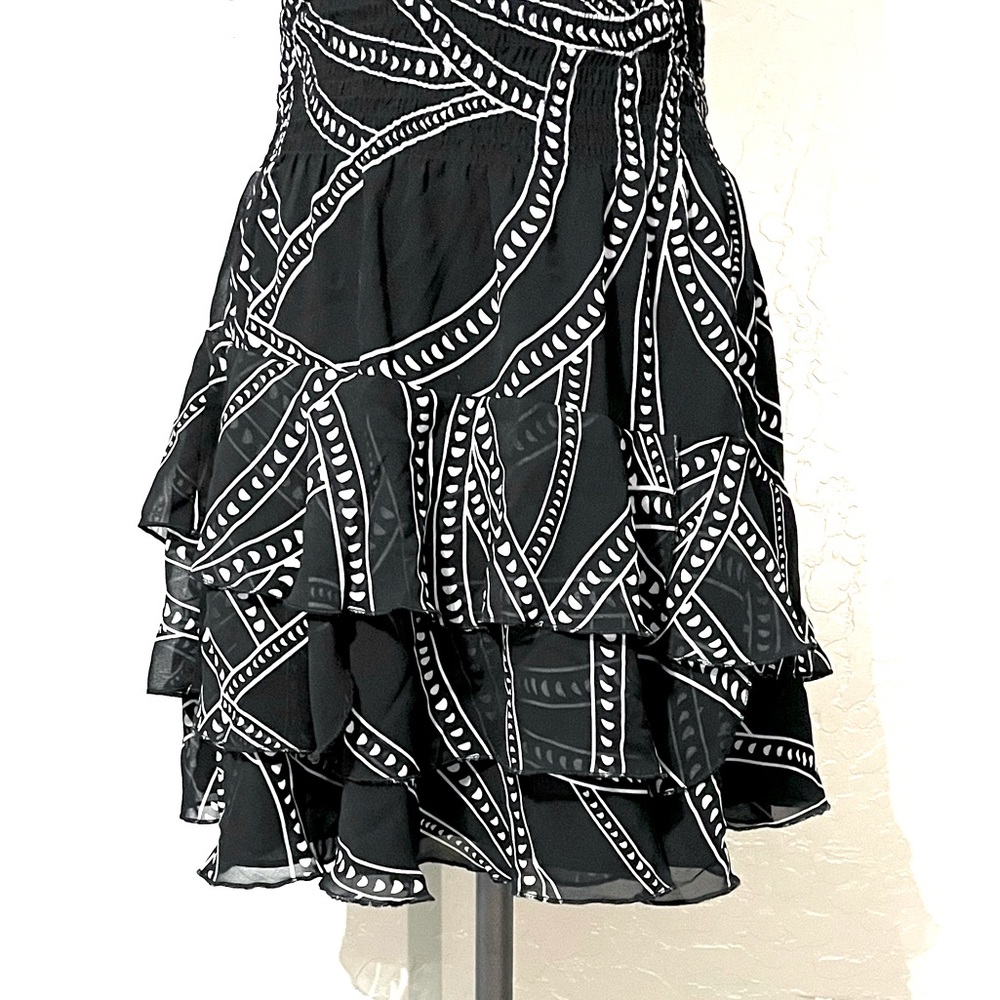 White House Black market Skirt